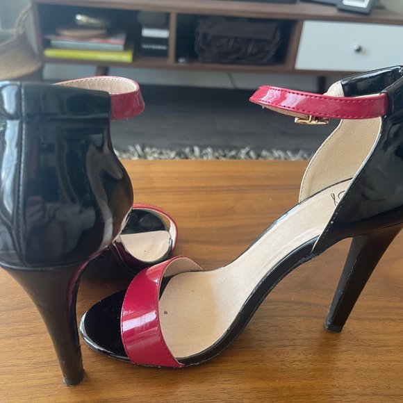 Black and red Stiletto heels - Picture 3 of 6